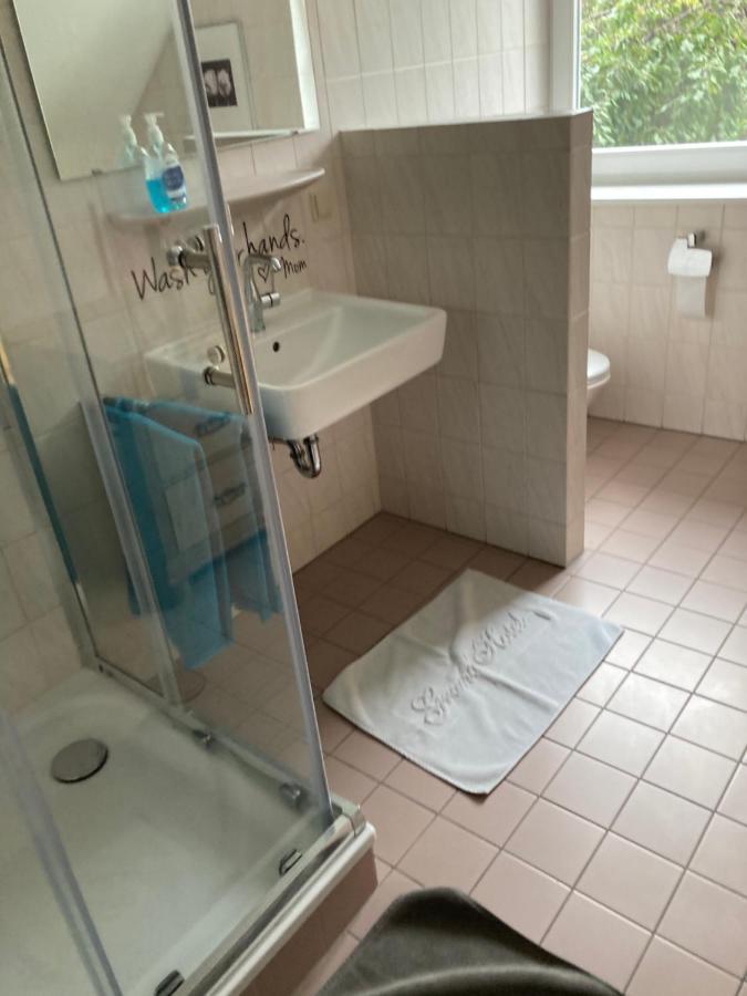Business Apartment Bugl Niederkassel Luaran gambar